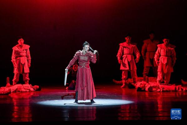 中国舞剧《花木兰》首次在美国演出 中国舞剧《花木兰》首次在美国演出