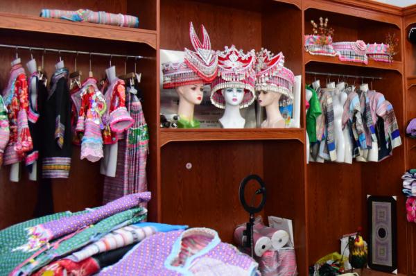 贵州毕节:绣出幸福生活 贵州毕节:绣出幸福生活