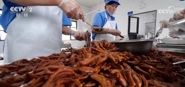 货好价廉 肉禽蛋线上线下销售火爆