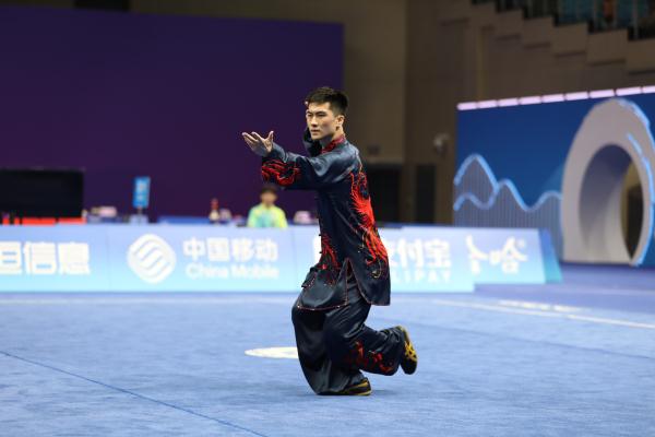 高浩楠夺得武术男子太极拳太极剑全能金牌 高浩楠夺得武术男子太极拳太极剑全能金牌