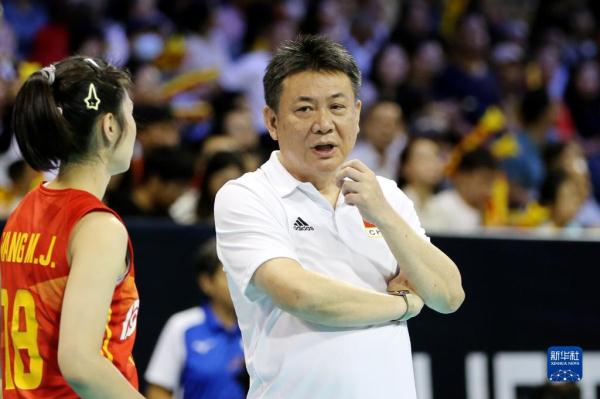 巴黎奥运会女排资格赛：中国胜塞尔维亚