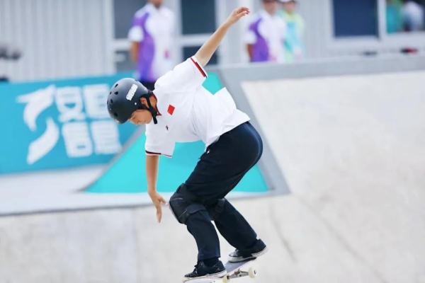 这片亚运决赛场，一群00后同台竞争，最小仅9岁！