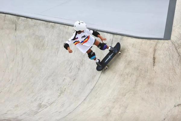 这片亚运决赛场，一群00后同台竞争，最小仅9岁！