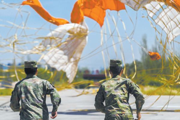 保伞员这个“小众”且重要的专业,你真的了解吗? 保伞员这个“小众”且重要的专业,你真的了解吗?