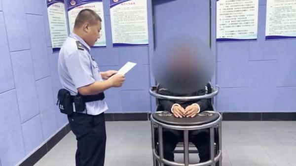 拿假证、冒用他人证件坐火车,后果严重! 拿假证、冒用他人证件坐火车,后果严重!