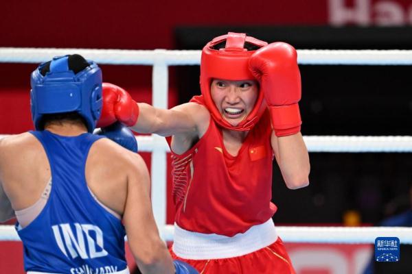 拳击——女子66公斤级16强赛:杨柳晋级 拳击——女子66公斤级16强赛:杨柳晋级