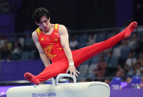 杭州亚运会 | 张博恒获得体操男子个人全能冠军