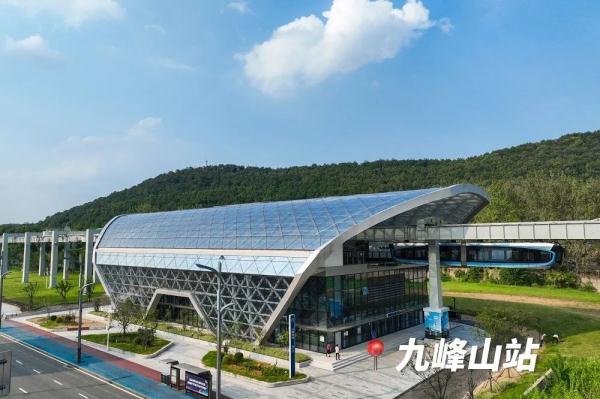 刚刚!中国首条城市空轨,开通! 刚刚!中国首条城市空轨,开通!