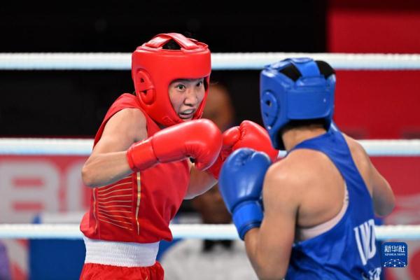 拳击——女子66公斤级16强赛:杨柳晋级 拳击——女子66公斤级16强赛:杨柳晋级