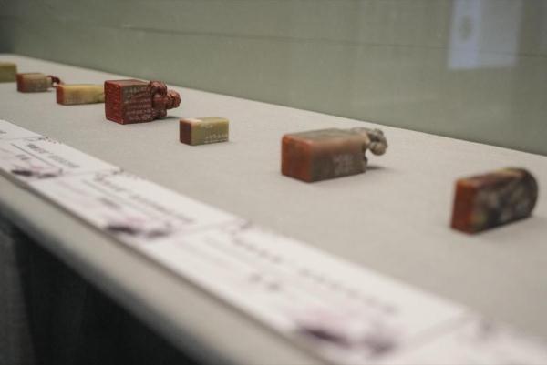 “到了西泠印社,发现不认识字了” “到了西泠印社,发现不认识字了”