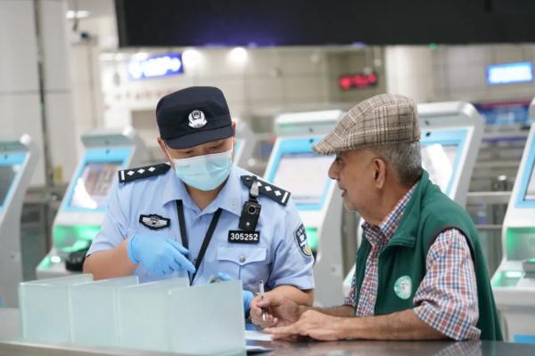 深圳重要提醒！客流峰值或将突破80万人次！不想被堵看这里→