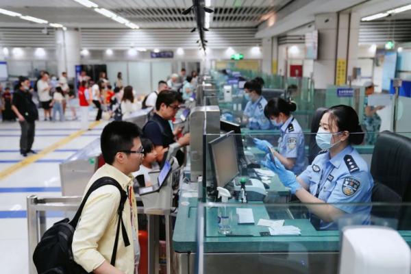 深圳重要提醒！客流峰值或将突破80万人次！不想被堵看这里→