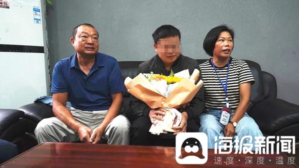 寻子妈妈吴学先与28岁儿子见面 警方公布寻人细节