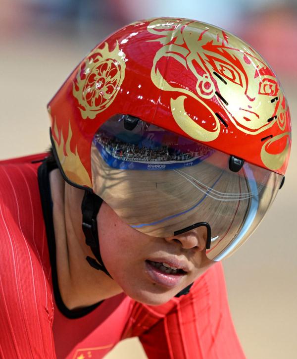 杭州亚运会 | 场地自行车女子团体竞速赛：中国队破亚洲纪录夺冠