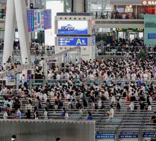 假期出行必看！广州这些路段将有临时管制！国庆假期广东天气→