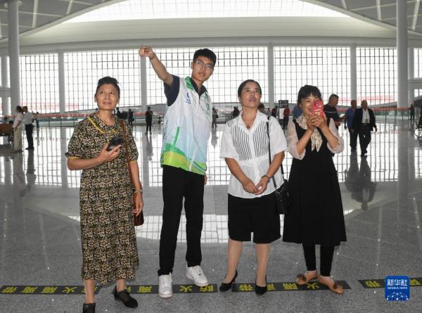 沪宁沿江高铁建成通车 沪宁沿江高铁建成通车