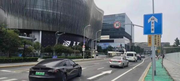 预计创历史新高，上海虹桥进入“人从众”模式！出行攻略→