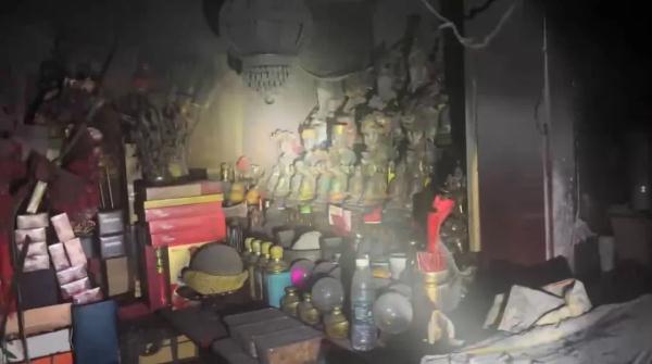 烧香拜神引“仙境”，家中祈福一定要人走火熄！