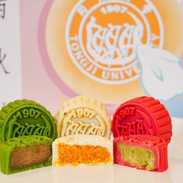 高校月饼“神仙打架”？这些太惊艳了！