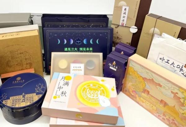 高校月饼“神仙打架”？这些太惊艳了！
