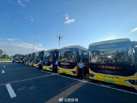 武夷山对全国游客实行免费公交