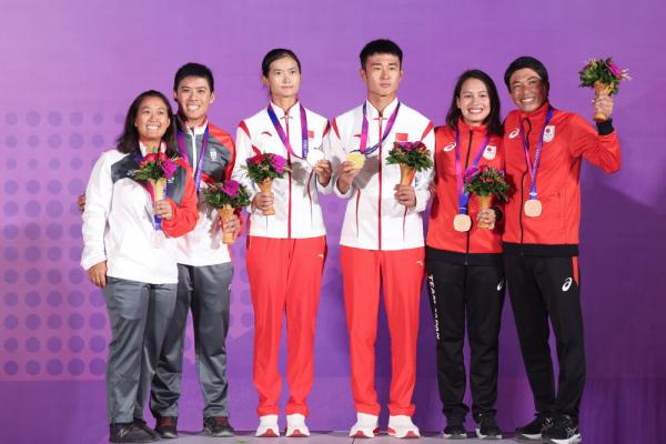 杭州亚运会 | 中国组合赵焕城/王赛博夺得帆船混合双体船-诺卡拉17级金牌