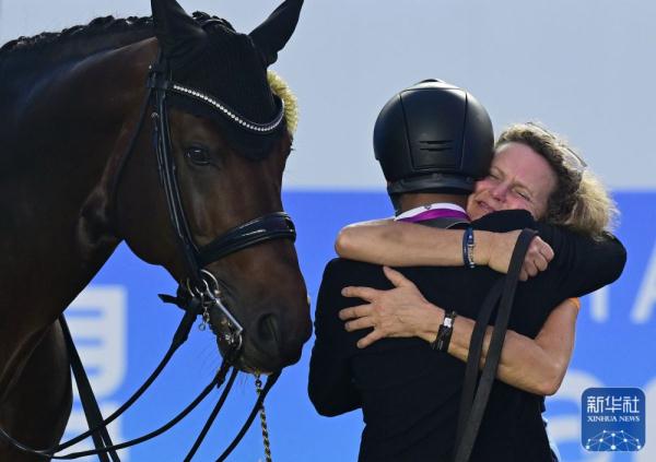 杭州亚运会｜马术：盛装舞步个人赛完赛