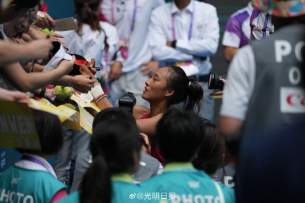 郑钦文朱琳包揽女网冠亚军 郑钦文朱琳包揽女网冠亚军