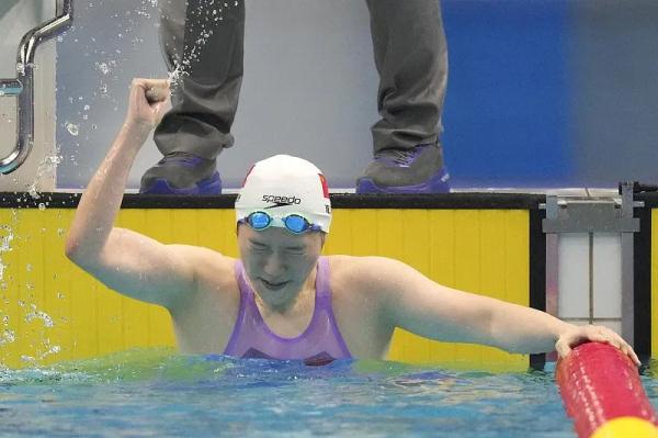 不负努力!叶诗文,金牌! 不负努力!叶诗文,金牌!