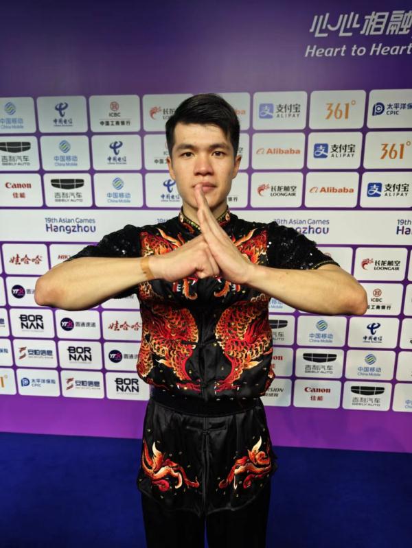 追光丨在这块场地里，含“中国”量有点高