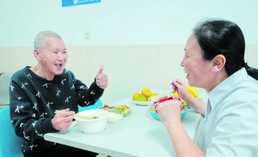 走失28年的她,这个中秋节终于和家人团圆 走失28年的她,这个中秋节终于和家人团圆