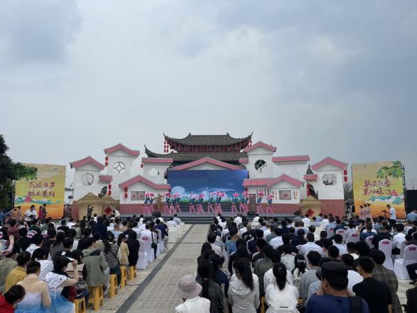 山东莱阳：百年莱阳梨焕发富农新生机