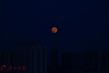 广州中秋夜加演彩云追月，你看到了吗?