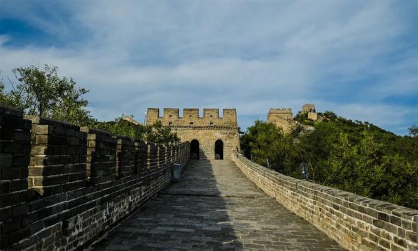 早6时可登城，夜长城开8天！八达岭长城最全游览攻略