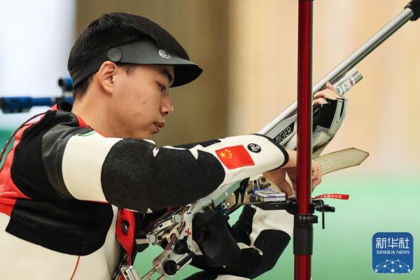 杭州亚运会 | 射击男子50米步枪3种姿势团体赛:中国队摘银 杭州亚运会 | 射击男子50米步枪3种姿势团体赛:中国队摘银
