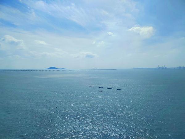 记者带你体验福厦高铁首趟列车