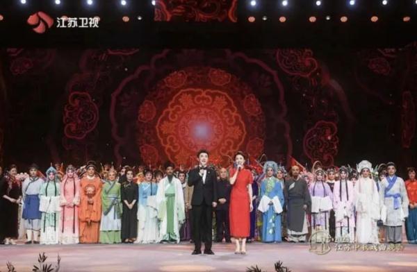 剧透！“秋晚”哪家强？来看看中秋国庆荧屏指南！