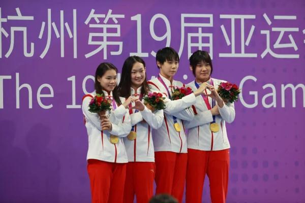 深圳泳将陈俊儿，打破亚洲纪录！