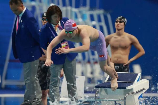 深圳泳将陈俊儿，打破亚洲纪录！