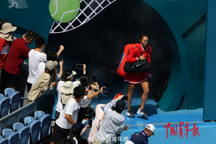 郑钦文亚运网球女子单打夺冠！中国网球实现女单亚运五连冠