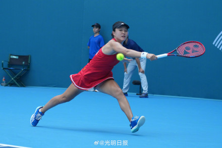 郑钦文朱琳包揽女网冠亚军 郑钦文朱琳包揽女网冠亚军