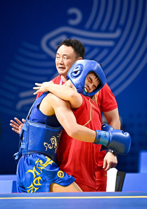 追光丨在这块场地里，含“中国”量有点高