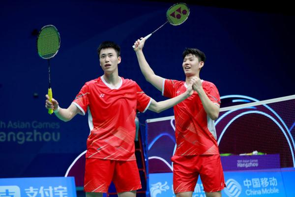杭州亚运会｜羽毛球：中国男、女队双双晋级团体决赛