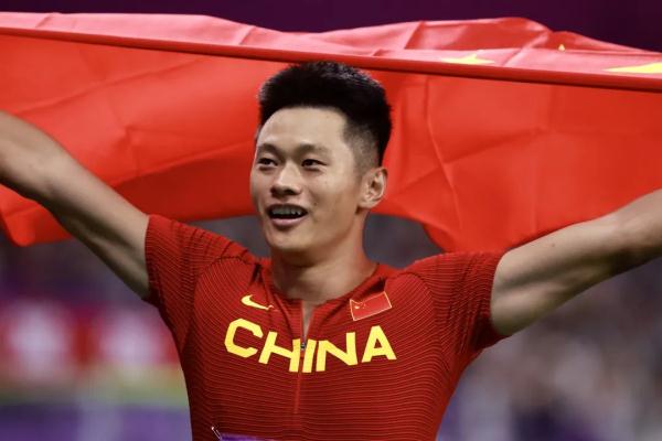 9秒97，中国速度！谢震业做到了