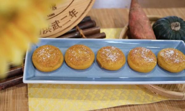 软糯香甜又酥脆,南瓜这样做太好吃了→ 软糯香甜又酥脆,南瓜这样做太好吃了→