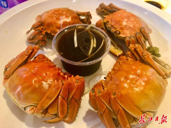 各大产区大闸蟹产量普涨,今年大闸蟹价格降10% 各大产区大闸蟹产量普涨,今年大闸蟹价格降10%