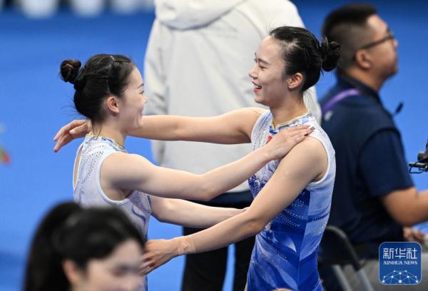 杭州亚运会丨中国队包揽女子蹦床冠亚军 杭州亚运会丨中国队包揽女子蹦床冠亚军