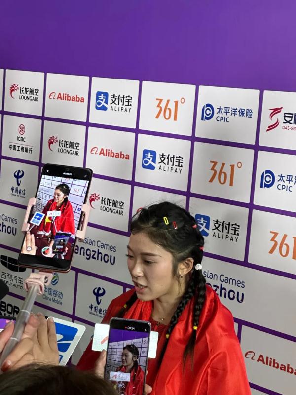 吴艳妮回应成绩被取消，冠军林雨薇也发声