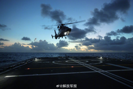 海军第44、45批护航编队顺利完成任务交接