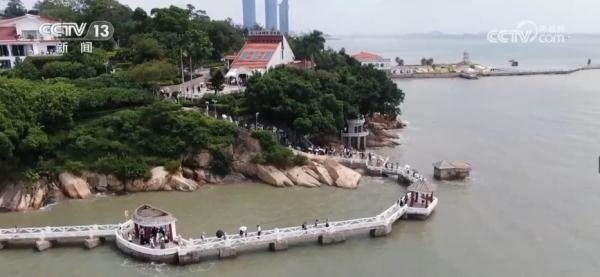 神州处处风景秀 各大景区迎来大批游客持续火爆 神州处处风景秀 各大景区迎来大批游客持续火爆